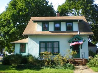 44 Treadwell St, Hamden, CT 06517