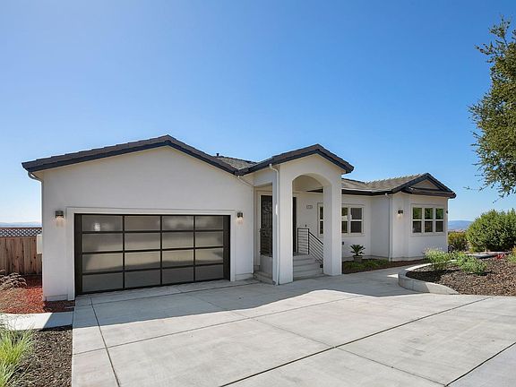 4th image of 3758 Darlington Court