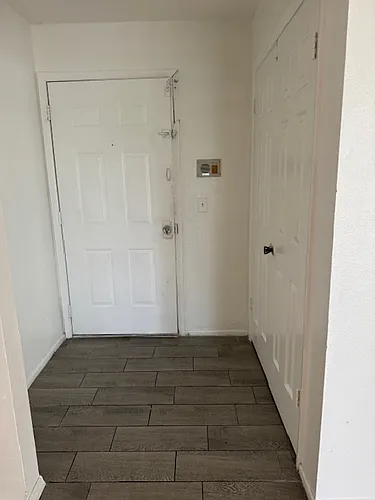 3988 Versailles Dr #3988 Photo 1