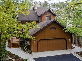 4781 Woodcliff Ln, Palatine, IL