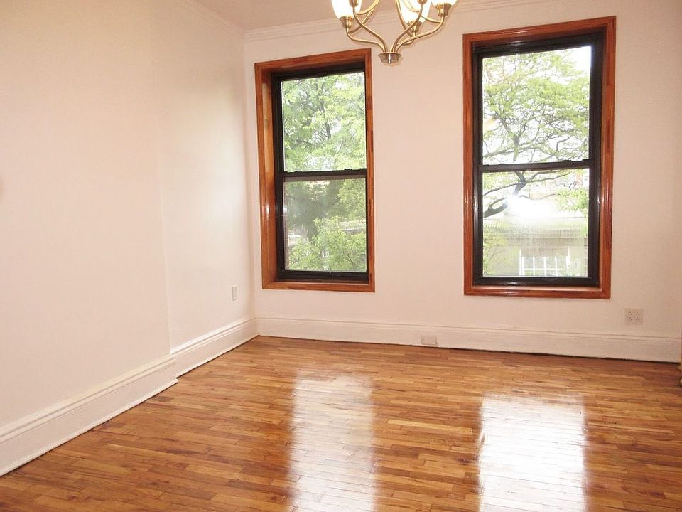 1st image of 516 Sterling Pl APT 2R