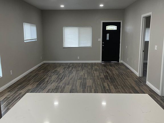 open floor plan kitchen/dining/living room