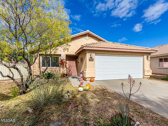 3rd image of 13287 N Hammerstone Ln
