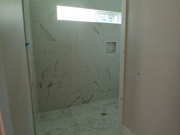 5th image of 2721 Manuel Dr