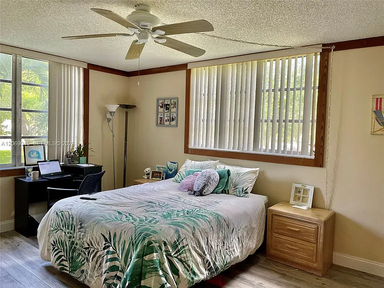 3150 W Rolling Hills Cir #201 — Photo 12