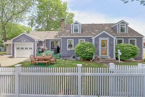3 Oak Tree Rd Photo 1