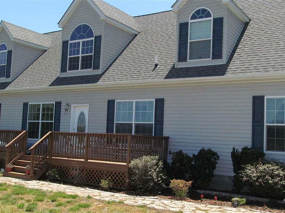 1st image of 100 Vista Hill Ln