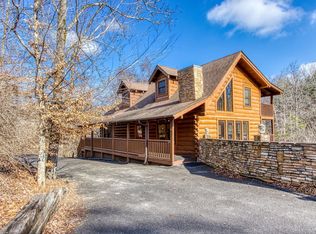 (Undisclosed Address), Sevierville, TN 37862