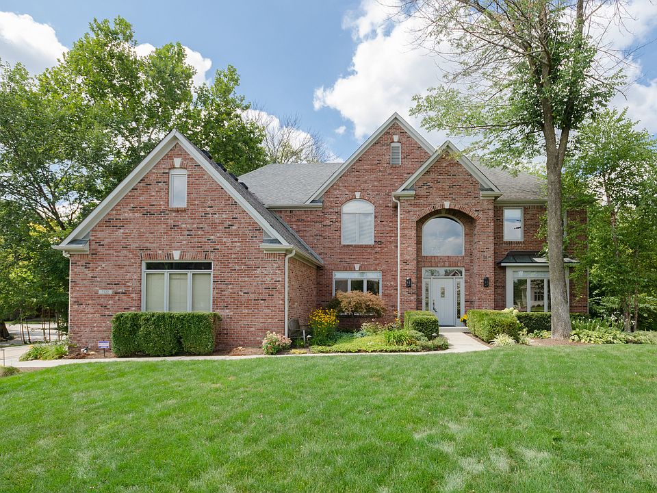 1st image of 7122 Royal Oakland Ct