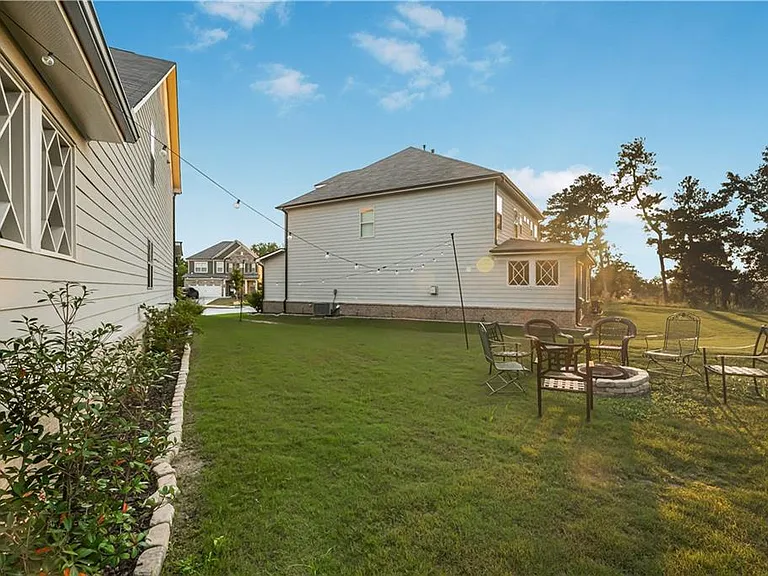 3185 Andover Trl — Photo 41