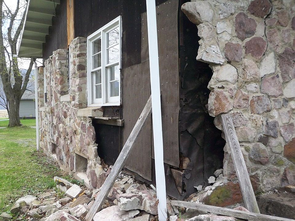 2nd image of 1153 6th Ave