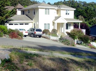 903 Malaga St, Half Moon Bay, CA 94019