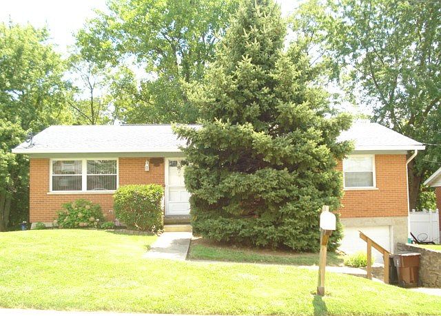 1st image of 909 Loraine Ct