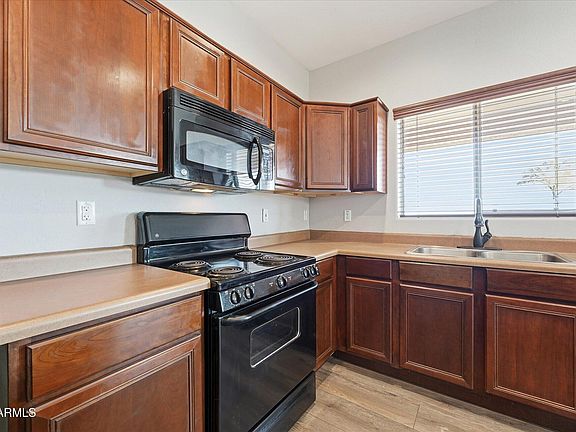 5th image of 9934 E Hay Loft Rd