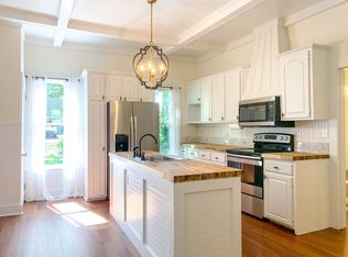 200 College St, Burns, TN 37029