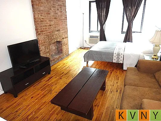 Rented by KVNY Soho | media 32