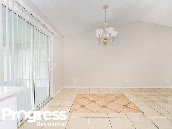 5th image of 4009 Bryant Glen Ave