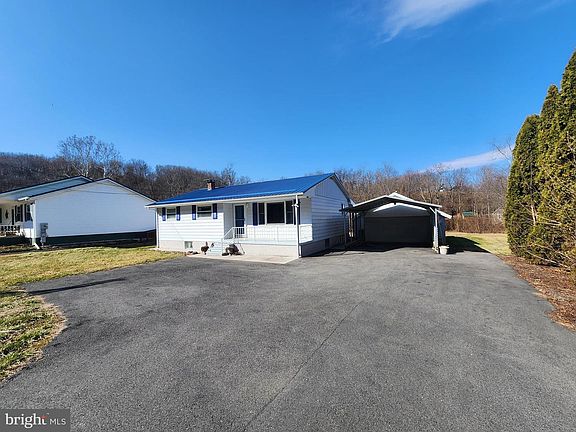 5th image of 106 Painter Hollow Rd