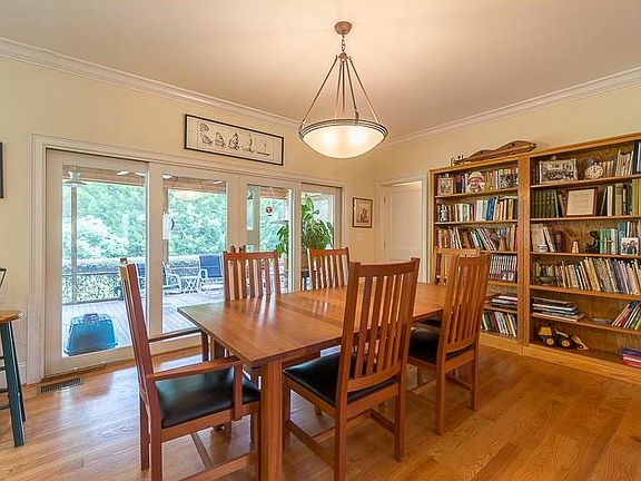 4th image of 3892 Miller Ct