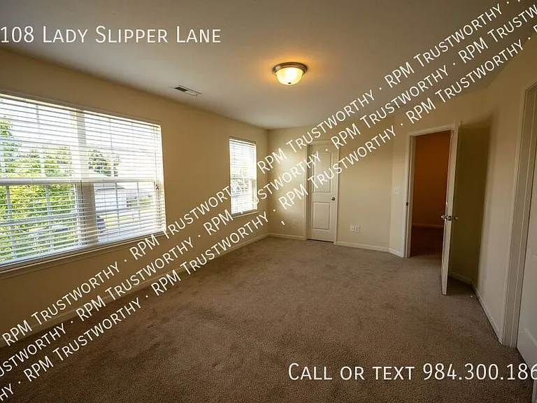 4108 Lady Slipper Ln — Photo 2