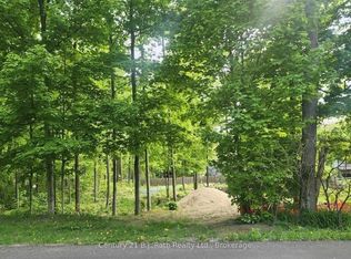 81 Polish Ave, Penetanguishene, ON L9M 1W8
