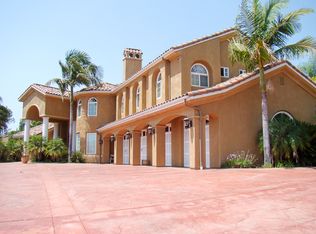 6892 Pakama Ln, Vista, CA 92084