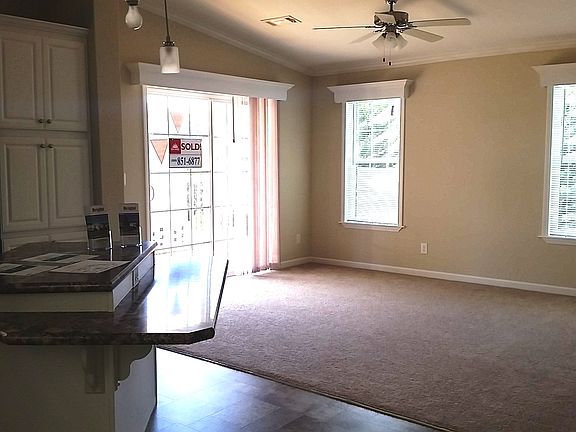 3rd image of 3514 Manitou Dr