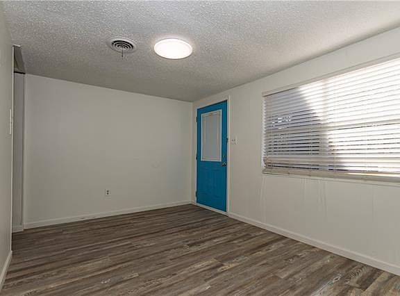 4th image of 30434 Huey St