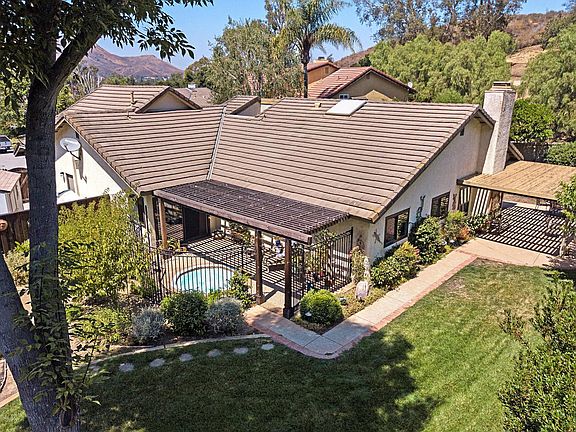 4th image of 3562 Claybourne Ct