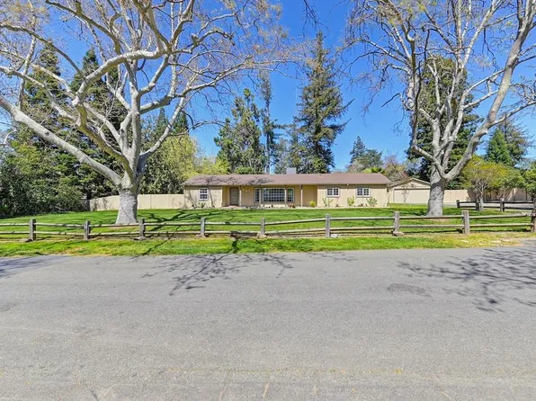4525 S Park Dr, Sacramento, CA 95821