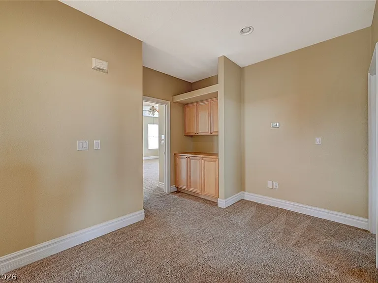 9462 Castillana Ct — Photo 24