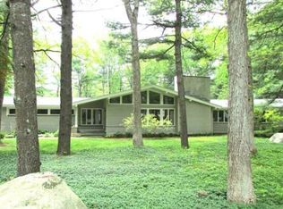 34 Wagon Rd, Westwood, MA 02090