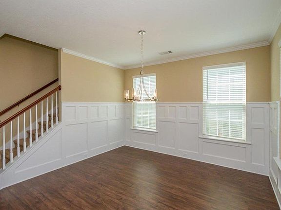 5th image of 907 Williford Run Dr