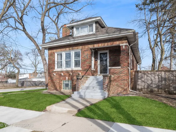 3601 Sunnyside Ave, Brookfield, IL 60513