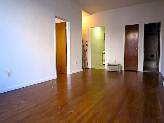 Rented by JK Dansar Corp | media 26