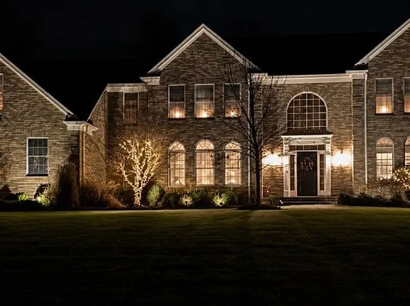 272 Old Farm Rd, Flemington, NJ 08822