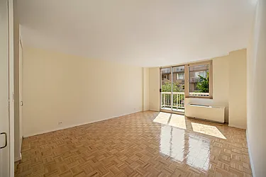 Rented by RELO REDAC INC.