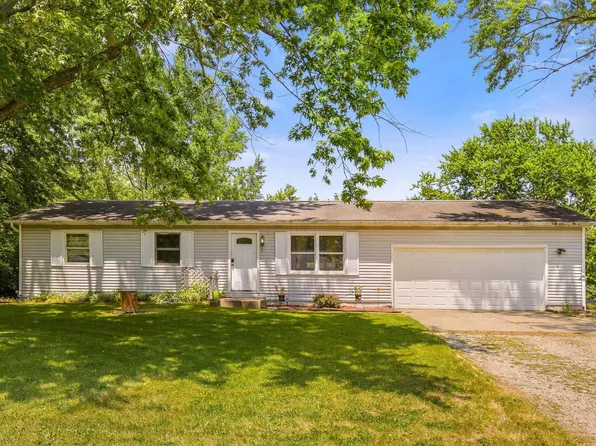 139 E Baker St, Warsaw, IN 46580