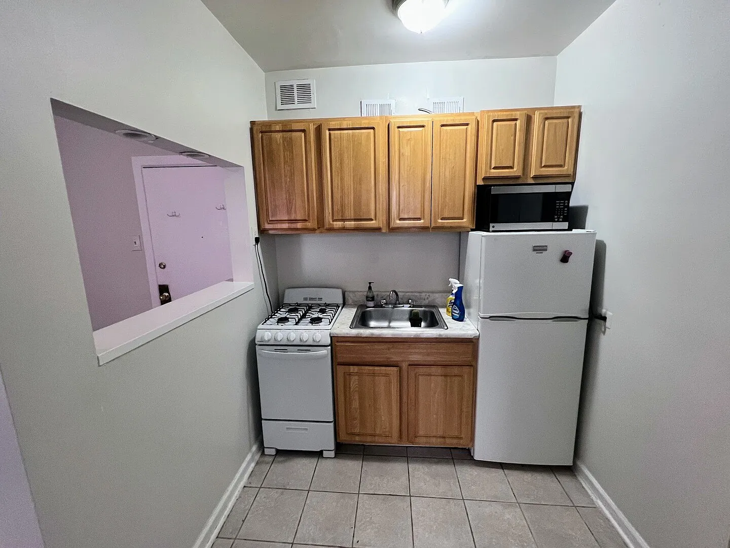 Studio, 1.0 bath, $1,500 — Photo 4