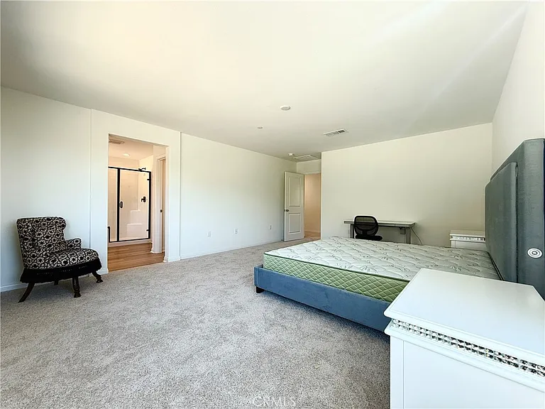21696 Thomas Ct — Photo 33