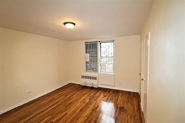 Sold by Bruma Realty LLC | media 4