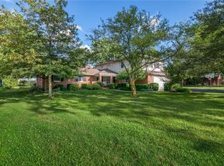 2165 Meadow Ln, Arcanum, OH 45304