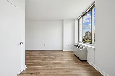 888 Main Street #618 image 1 of 8