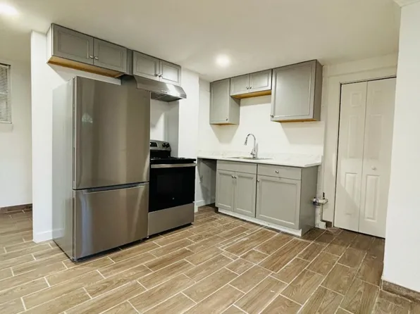 315 E 37th St, 315 E 37th St APT C, Savannah, GA 31401