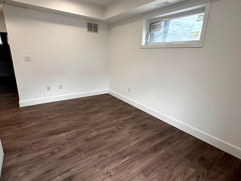 6638 McLeod Rd #120 — Photo 8