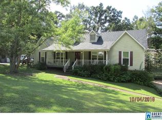 1352 Stonecrest Dr, Birmingham, AL 35235