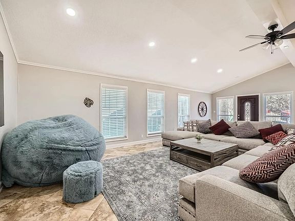 4th image of 7507 Davy Dr