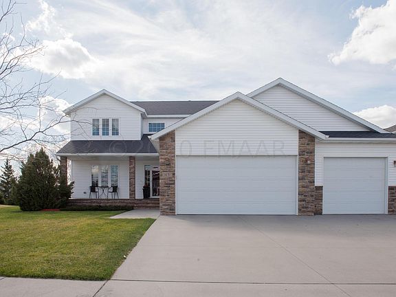 2nd image of 1631 Street Cir S #35