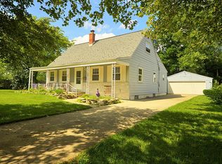 496 Powder Mill Ln, Columbus, OH 43228