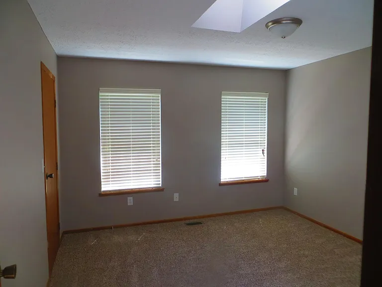 366 E Mithoff St — Photo 23